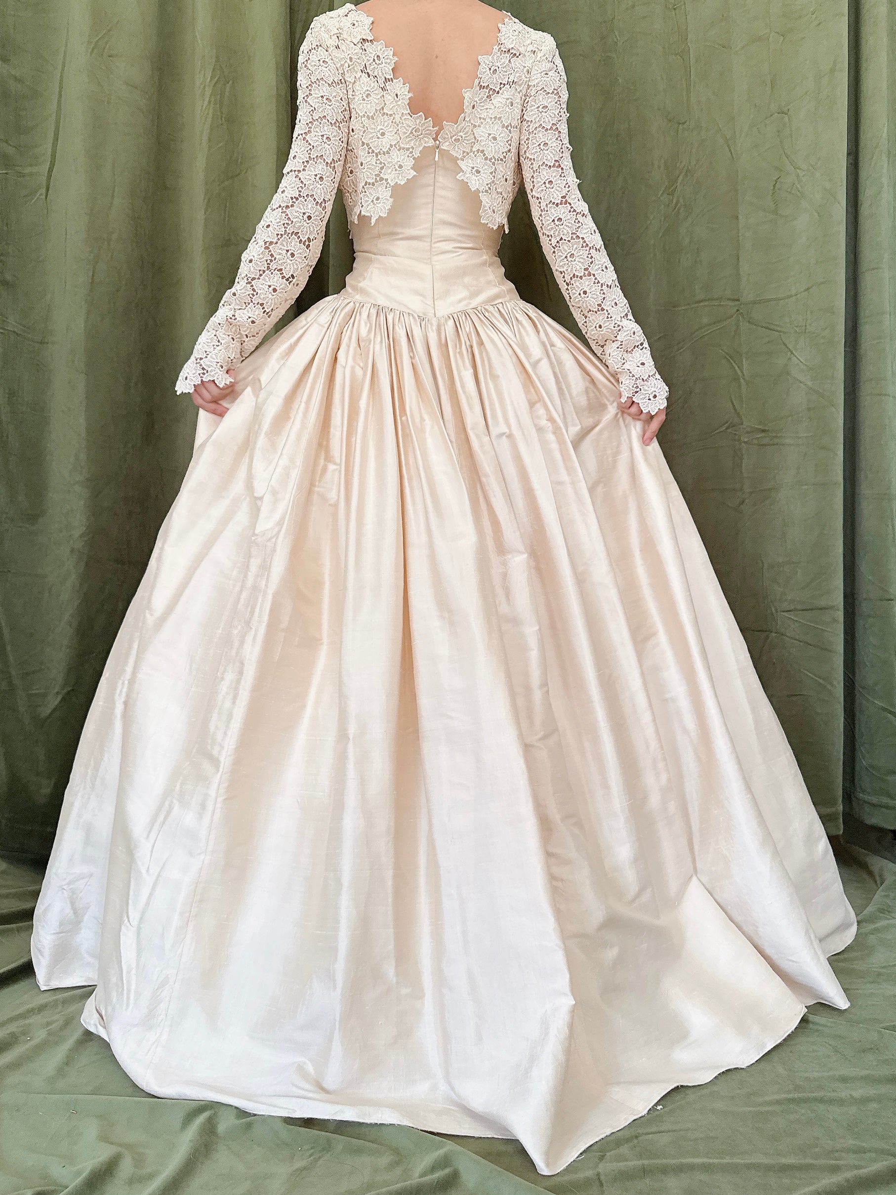 Vintage Champagne Silk Gown - M