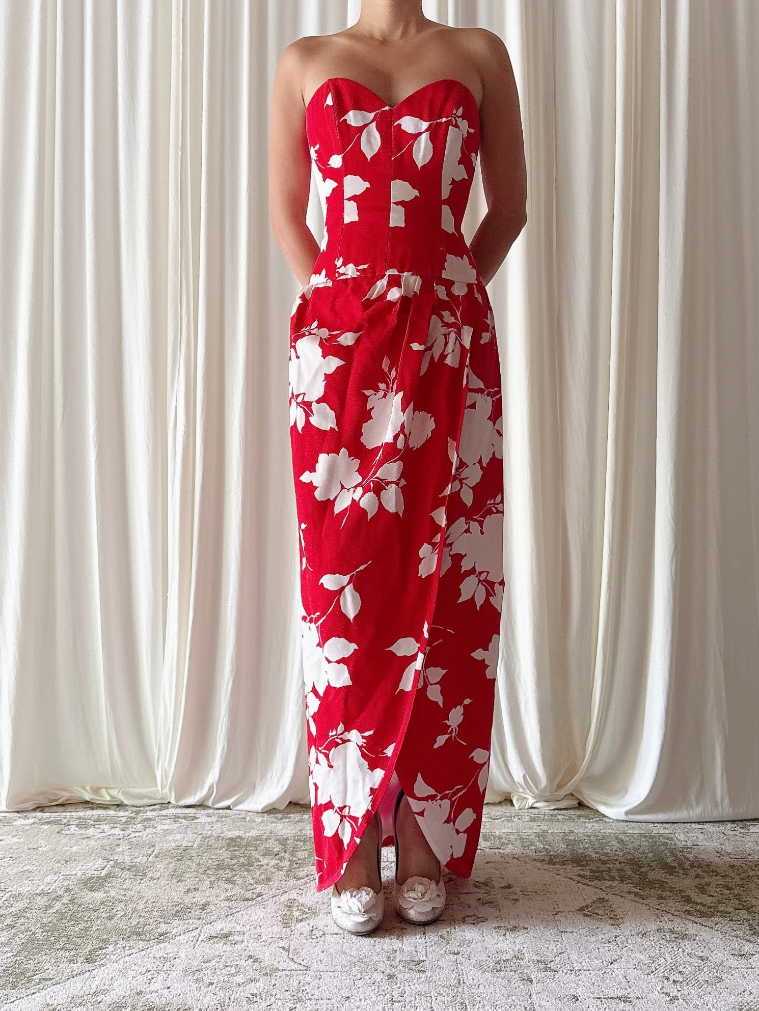 Vintage Victor Costa Red Dress - Size 2