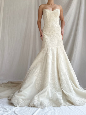 Vintage Liancarlo Couture Corded Lace Gown - S/6