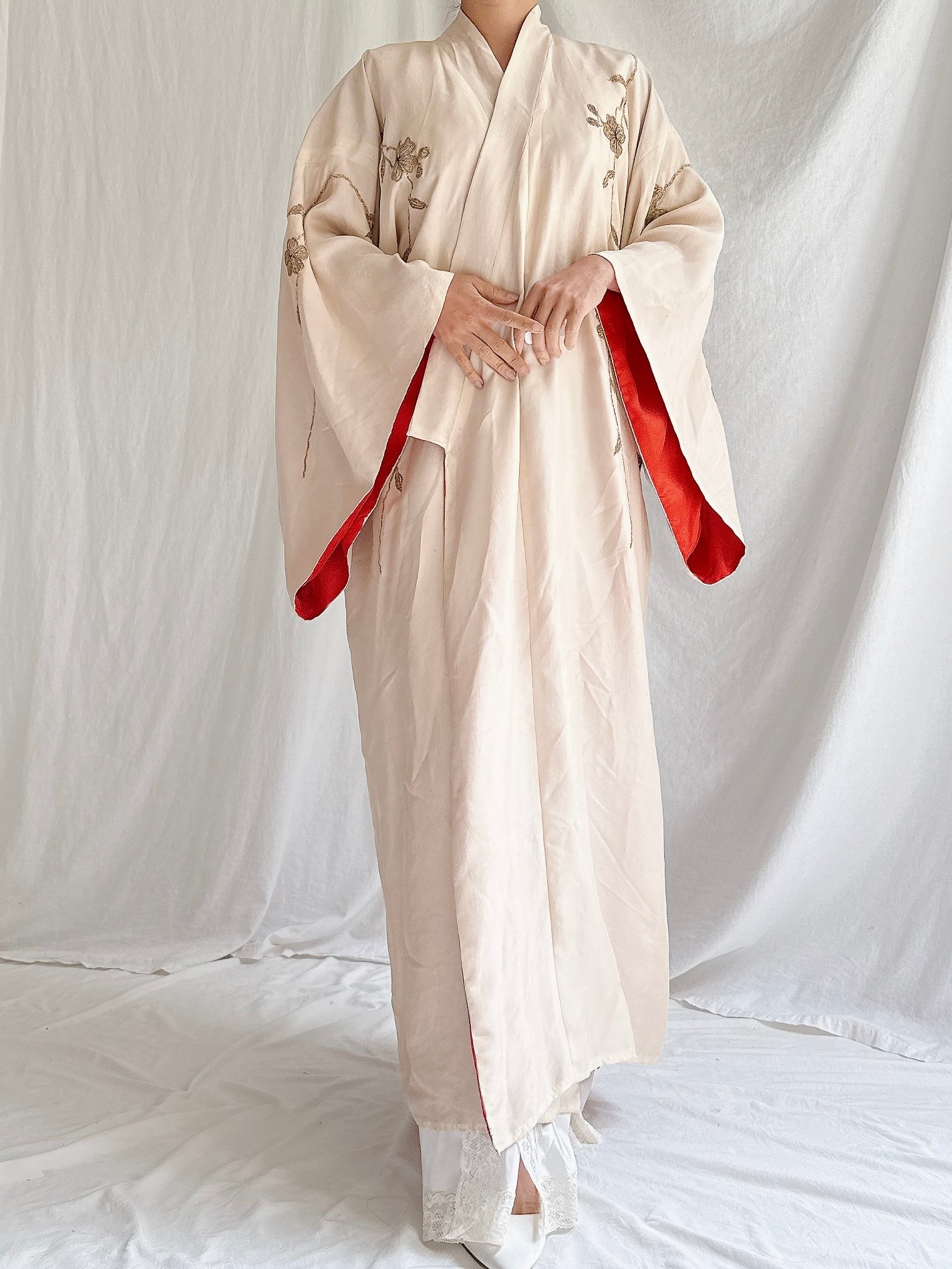 Antique Silk Peacock Embroidered Kimono - OSFM