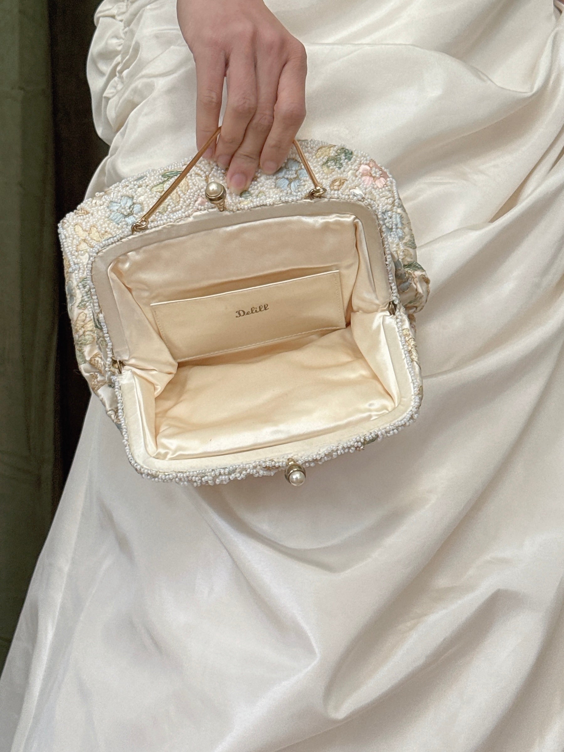 Vintage Beaded Embroidered Purse