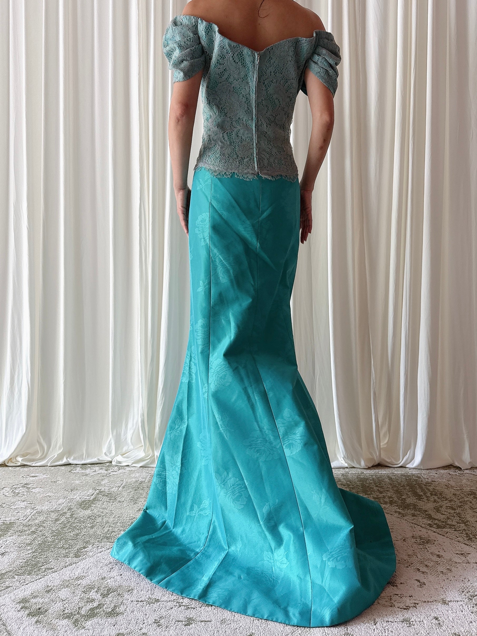 Vintage Angelita Morillo Turquoise Silk 2 Piece Set - Size 42