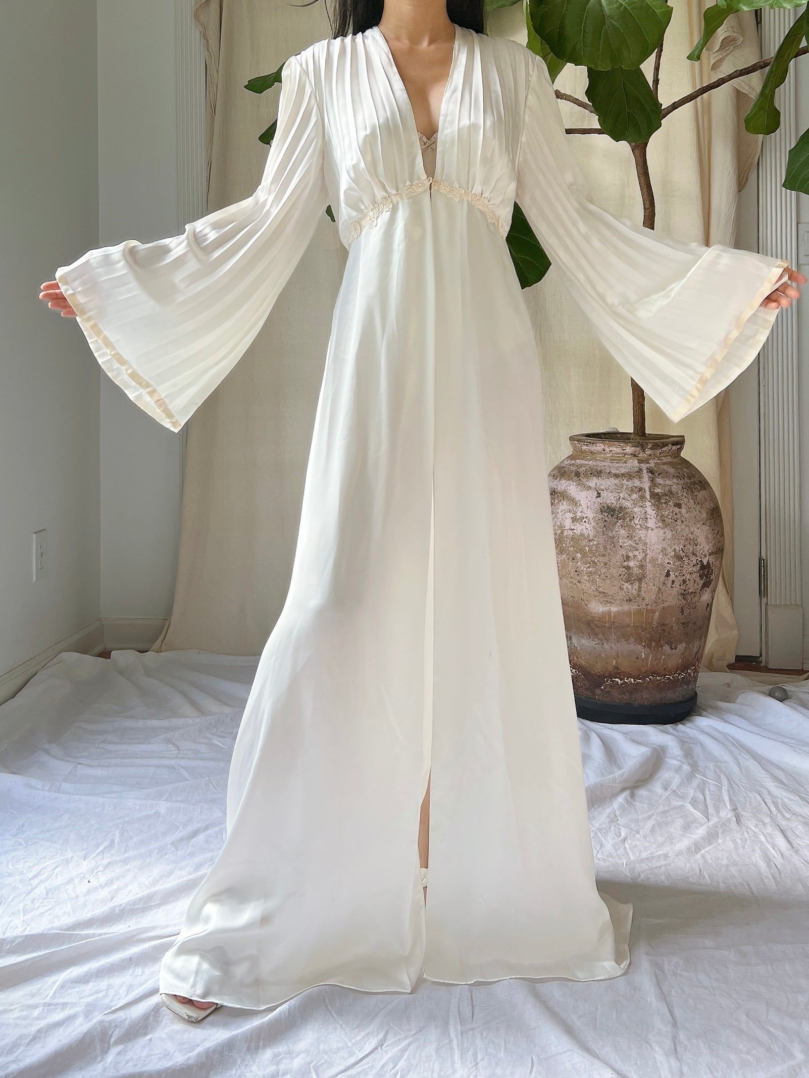 Vintage Satin Pleated Dressing Gown - S-M