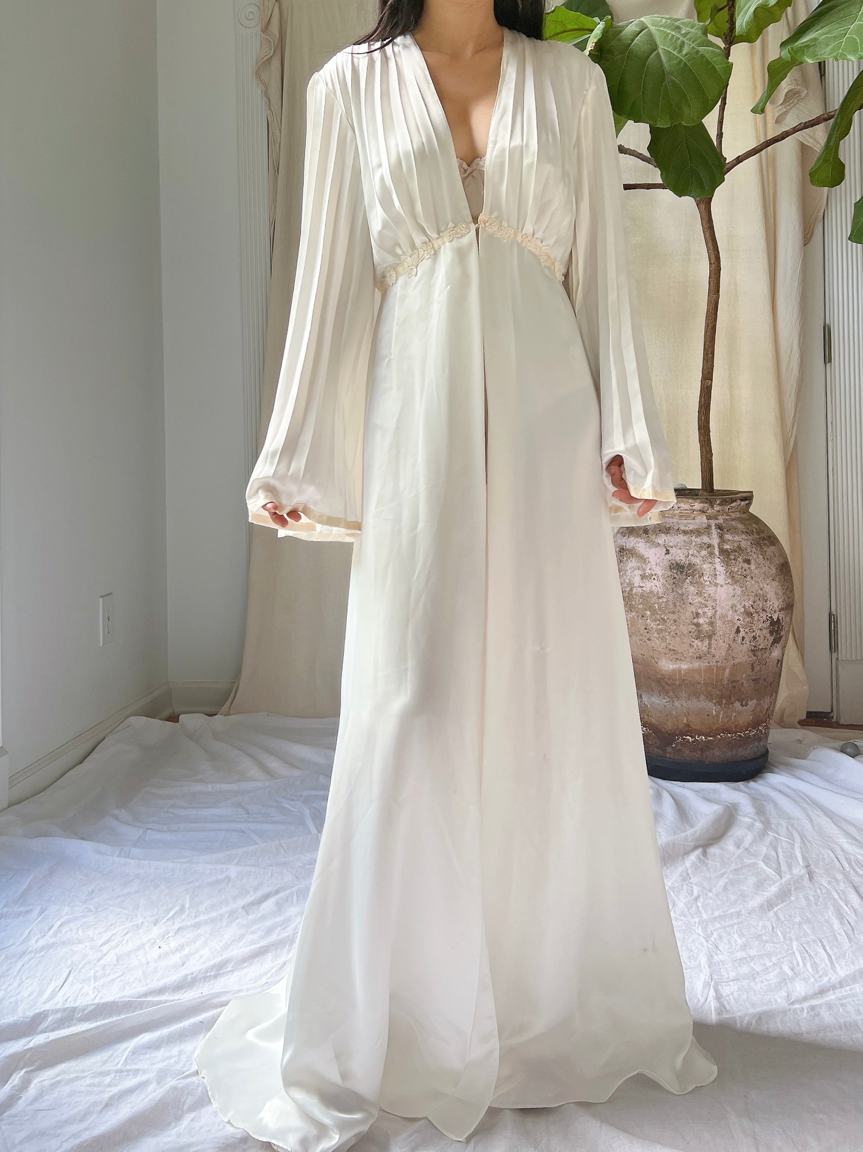Vintage Satin Pleated Dressing Gown - S-M